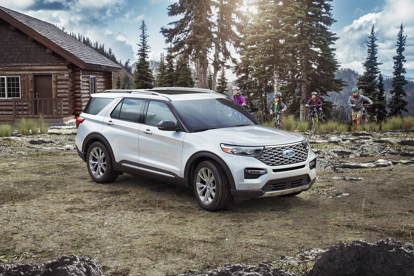 2024 Ford Explorer Limited Photo Gallery Image 39"