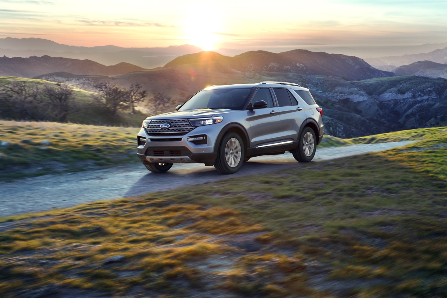 2024 Ford Explorer Limited Photo Gallery Image 26"