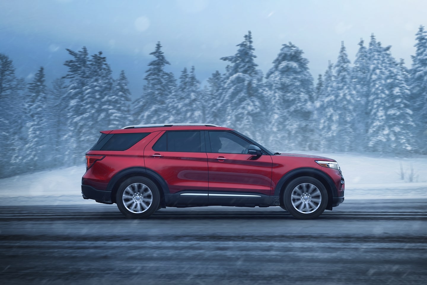 2024 Ford Explorer Limited Photo Gallery Image 9"