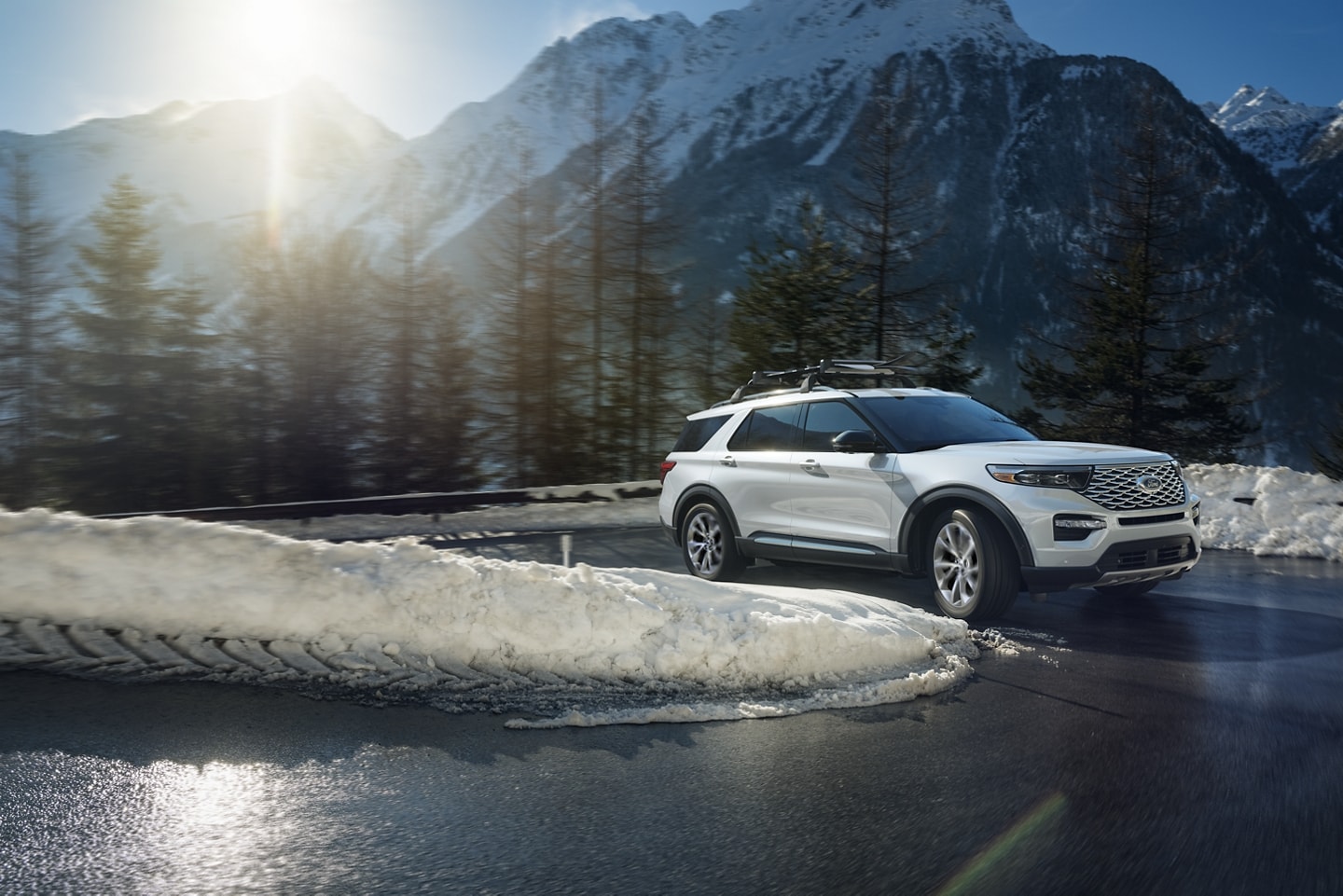 2024 Ford Explorer Limited Photo Gallery Image 8"